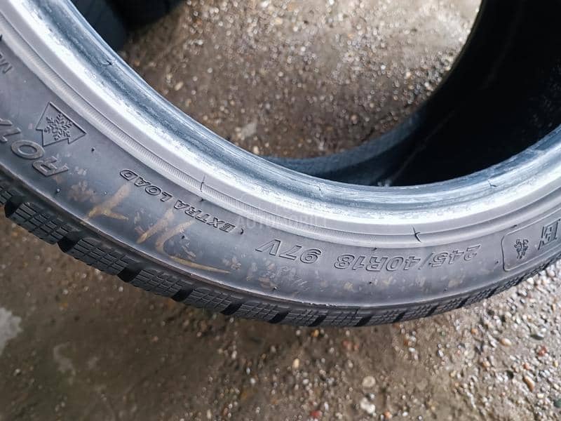 Goodride 245/40 R18 Zimska