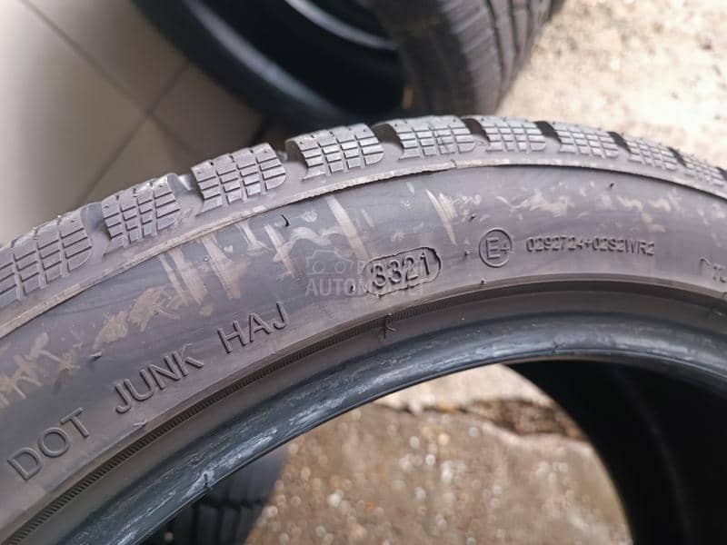 Goodride 245/40 R18 Zimska