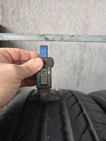 Toyo 215/50 R18 Letnja