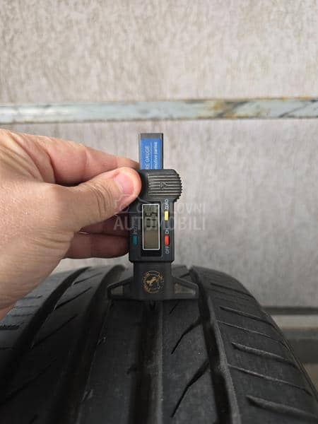 Toyo 215/50 R18 Letnja