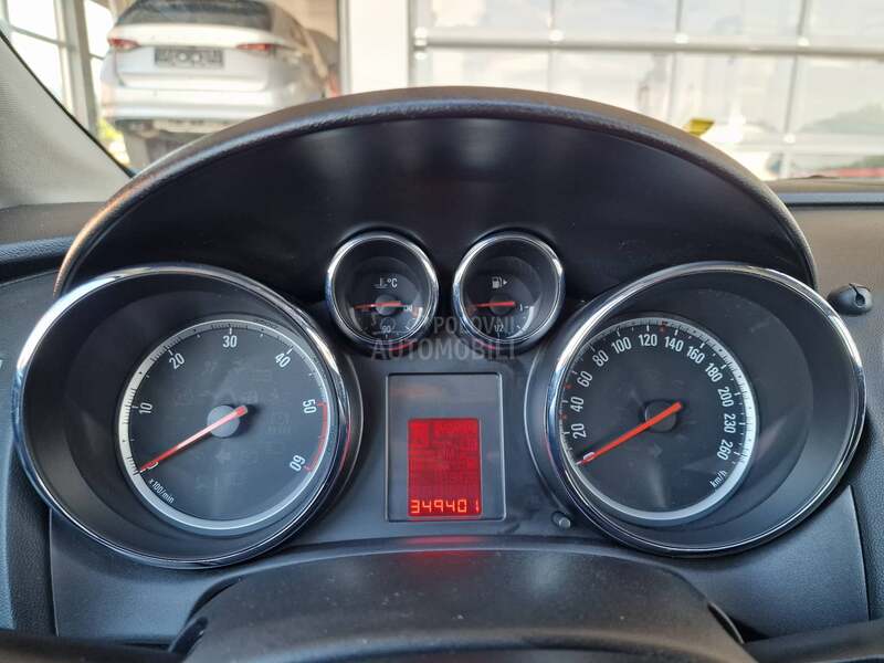 Opel Astra J 1.7 CDTI
