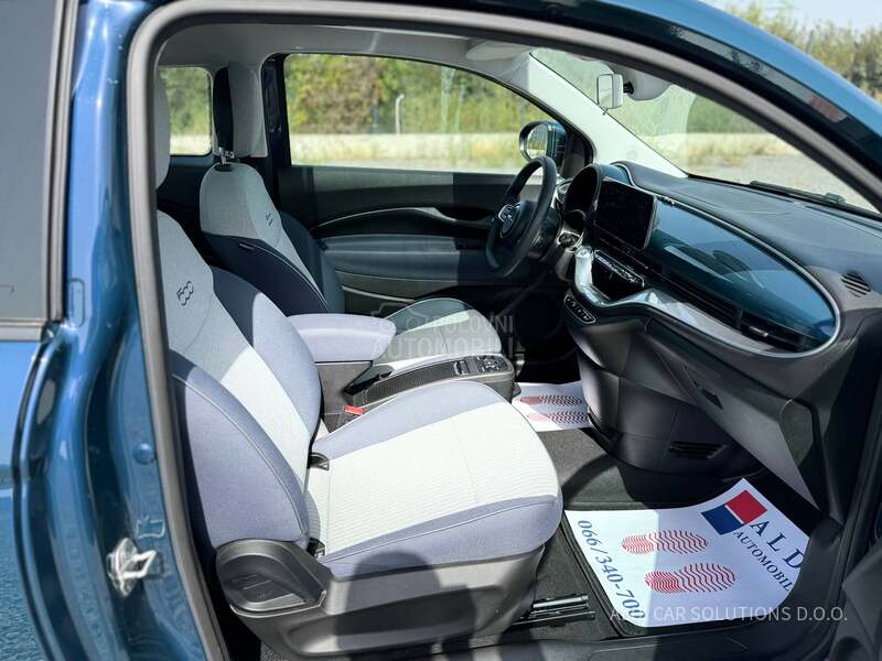Fiat 500e Icone
