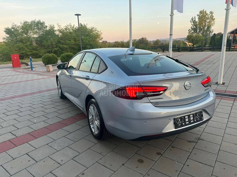 Opel Insignia 1.6CDTI KES