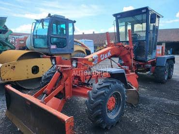 O&K F106A 6x6