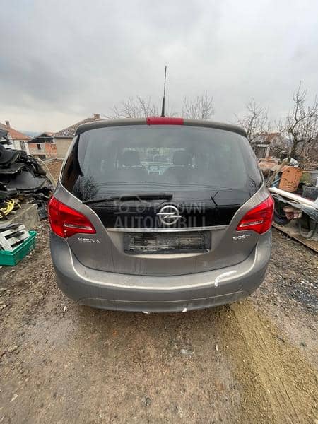 Opel Meriva 1.3cdt 2014. god. -  kompletan auto u delovima