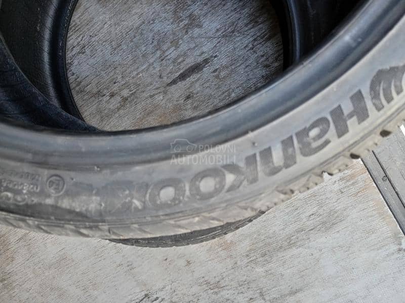 Hankook 225/40 R19 Sve sezone