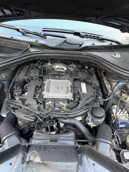 Mercedes Benz GLE 350 moze preko racuna