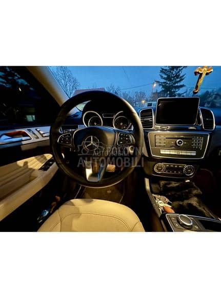 Mercedes Benz GLE 350 