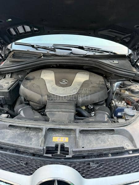 Mercedes Benz GLE 350 moze preko racuna