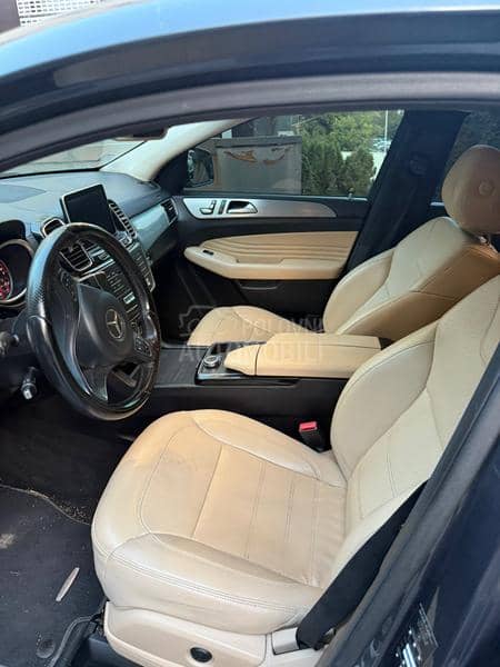 Mercedes Benz GLE 350 moze preko racuna