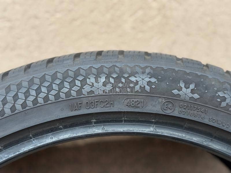 Continental 255/40 R21 Zimska