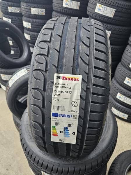 Taurus 245/45 R17 Letnja