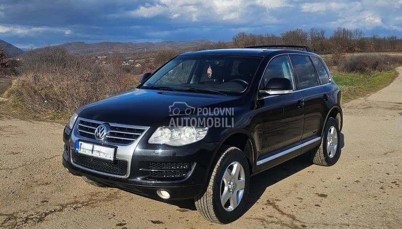Volkswagen Touareg -  kompletan auto u delovima