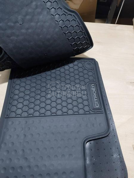 Tipske gumene patosnice