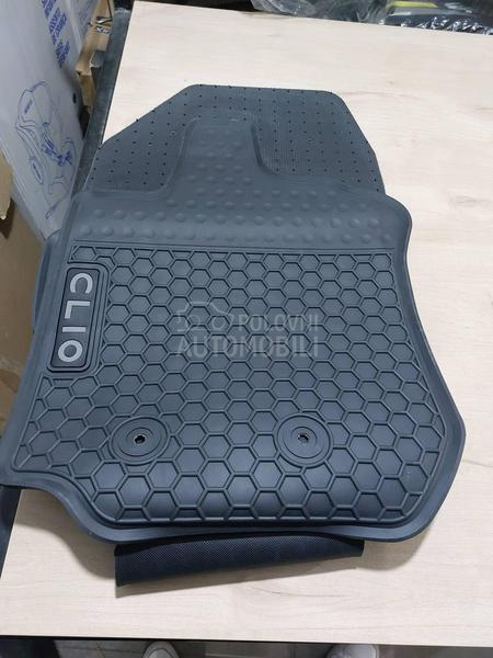 Tipske gumene patosnice