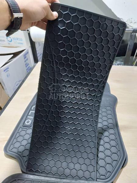 Tipske gumene patosnice