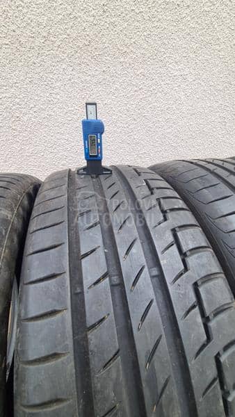 Continental 235/50 R19 Letnja