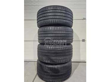 Pirelli 275/35 R21 Letnja