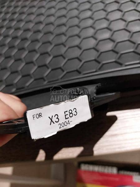 Tipske gumene patosnice