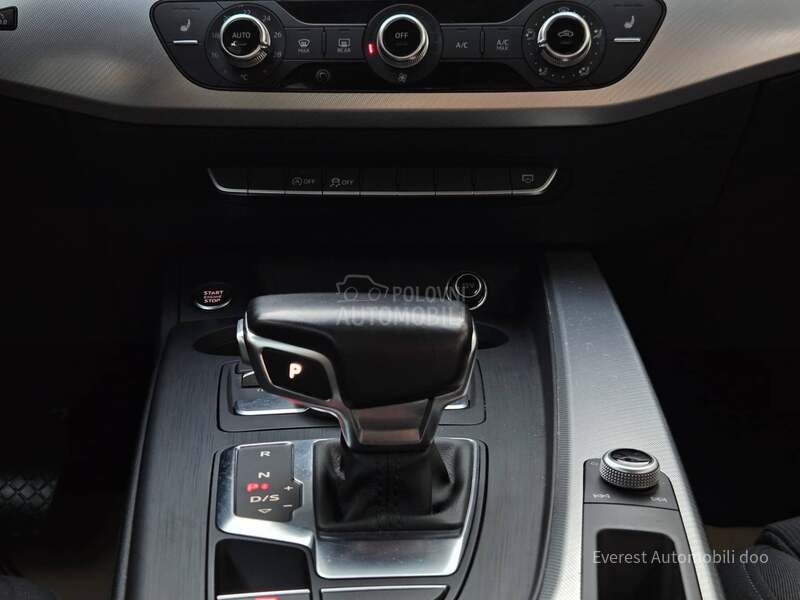 Audi A4 2.0TDi/SPORT/VIRTUAL