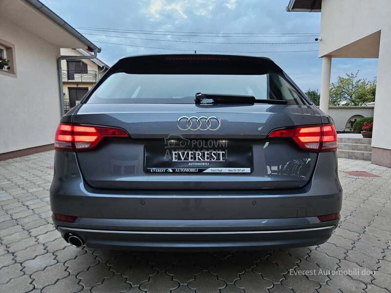 Audi A4 2.0TDi/SPORT/VIRTUAL