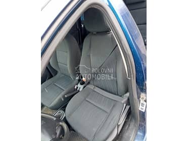 Sedista za Peugeot 207