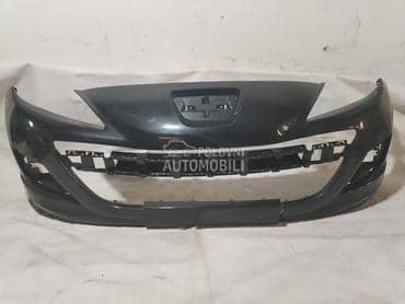 32. Prednji branik za Peugeot 207 od 2009. do 2012. god.