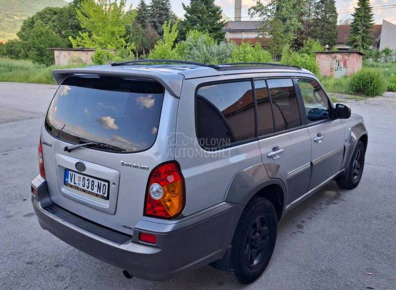 Hyundai Terracan 