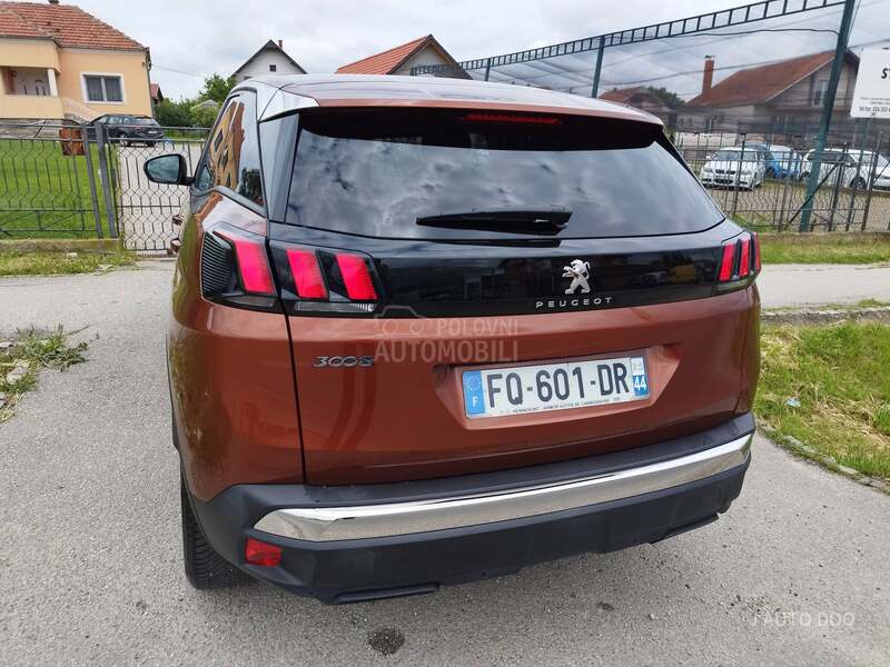 Peugeot 3008 1.5 BLUEHDI