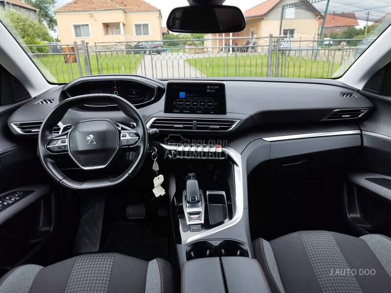 Peugeot 3008 1.5 BLUEHDI