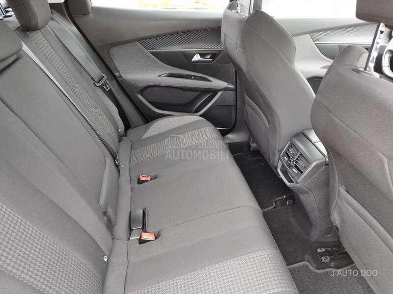 Peugeot 3008 1.5 BLUEHDI
