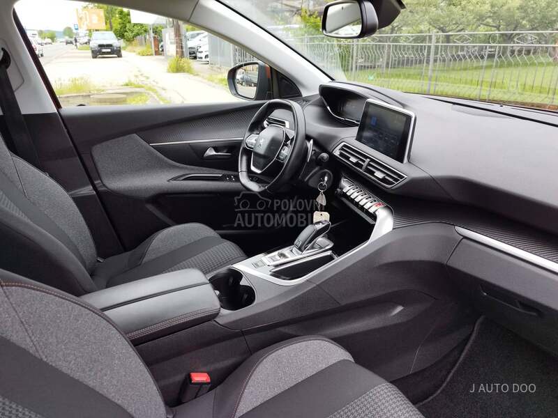 Peugeot 3008 1.5 BLUEHDI