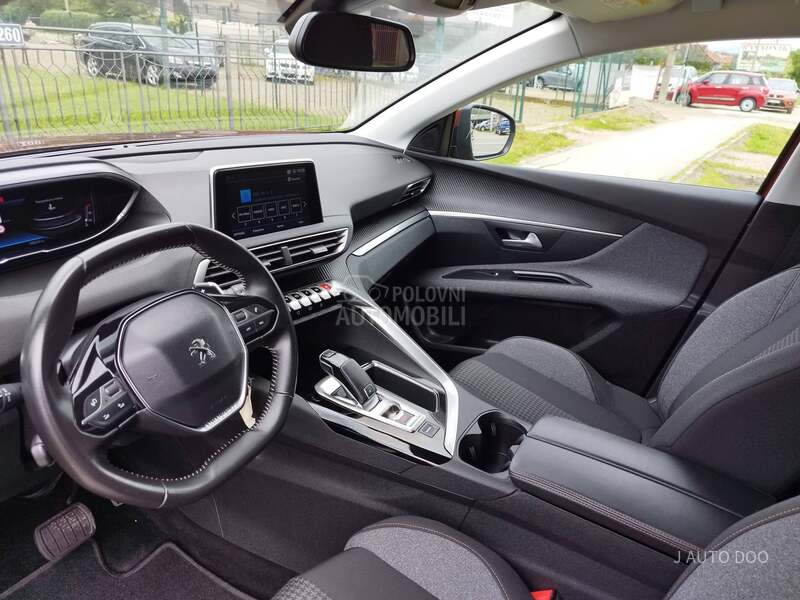 Peugeot 3008 1.5 BLUEHDI