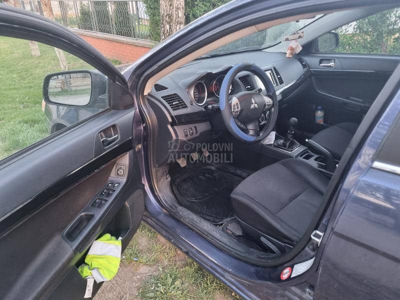 Mitsubishi Lancer reg god dana