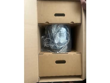 Far desni za Dacia Sandero od 2012. do 2016. god.