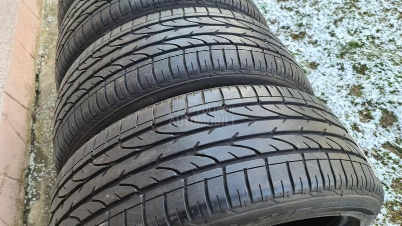 Bridgestone 225/45 R19 Letnja