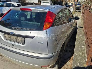 gepek vrata hecbek za Ford Focus od 1998. do 2005. god.