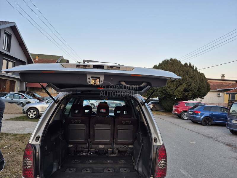 Mazda MPV 2.0 D 136