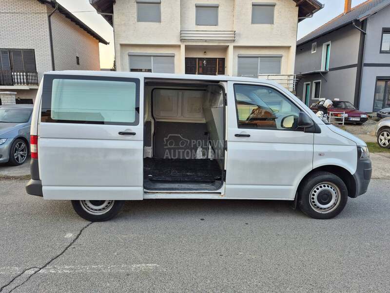 Volkswagen Transporter T5 2.0 TDI CR 140