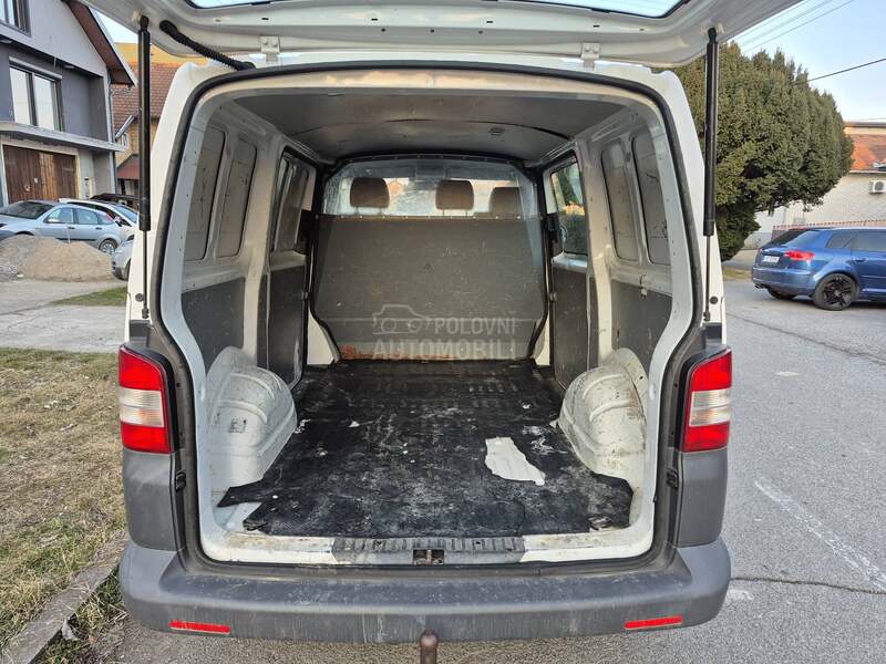 Volkswagen Transporter T5 2.0 TDI CR 140