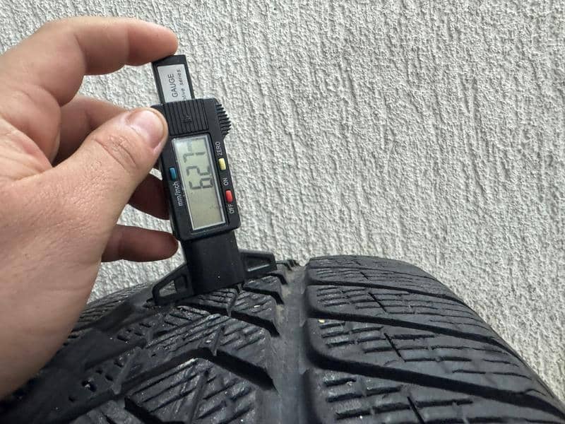 Pirelli 235/50 R20 Zimska