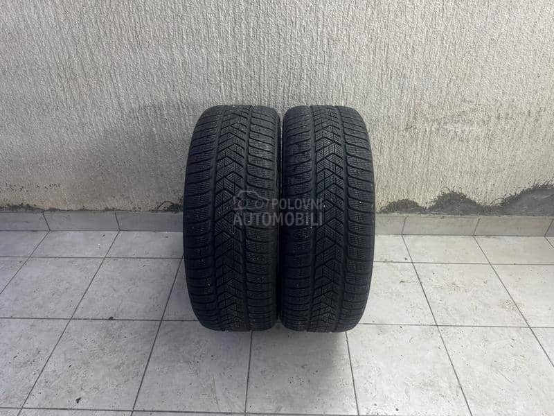 Pirelli 235/50 R20 Zimska