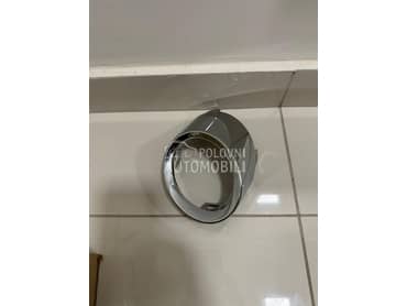 Desna navlaka auspuha za Audi SQ5 od 2021. do 2025. god.