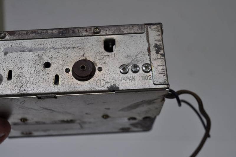 Sharp stari auto radio
