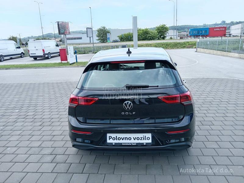 Volkswagen Golf 8 1.0 TSI Life