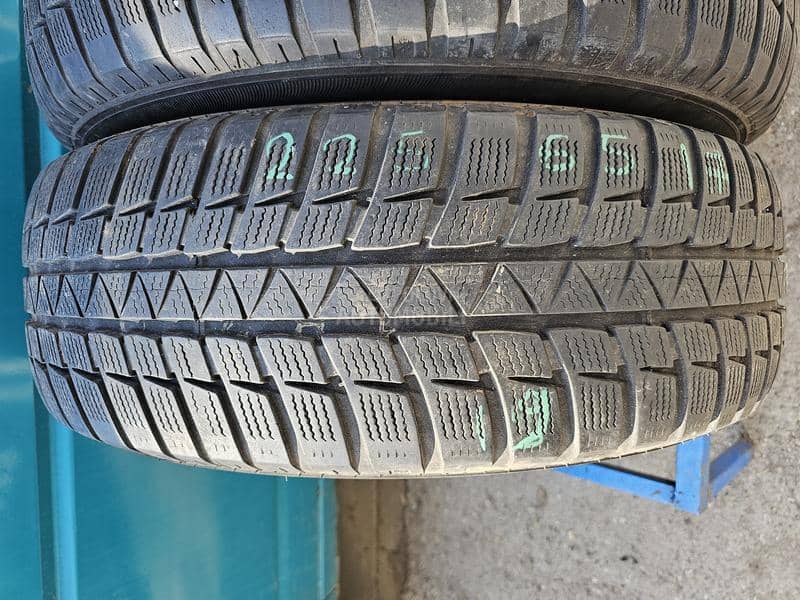 Ostalo 225/65 R17 Zimska