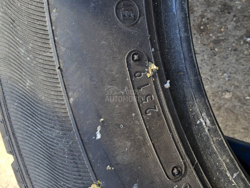 Ostalo 225/65 R17 Zimska