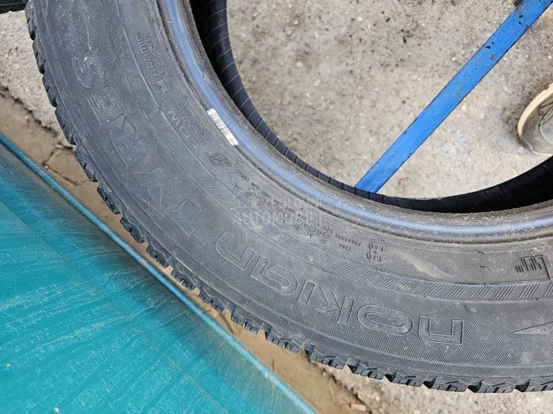 Nokian 225/65 R17 Zimska