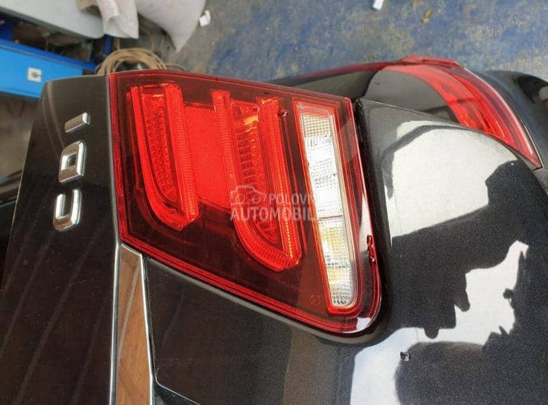 Mercedes Benz E 220 2013. god. -  kompletan auto u delovima