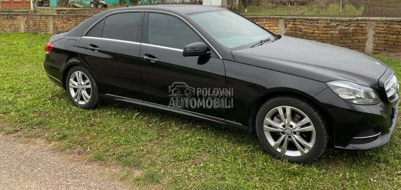 Mercedes Benz E 220 2013. god. -  kompletan auto u delovima